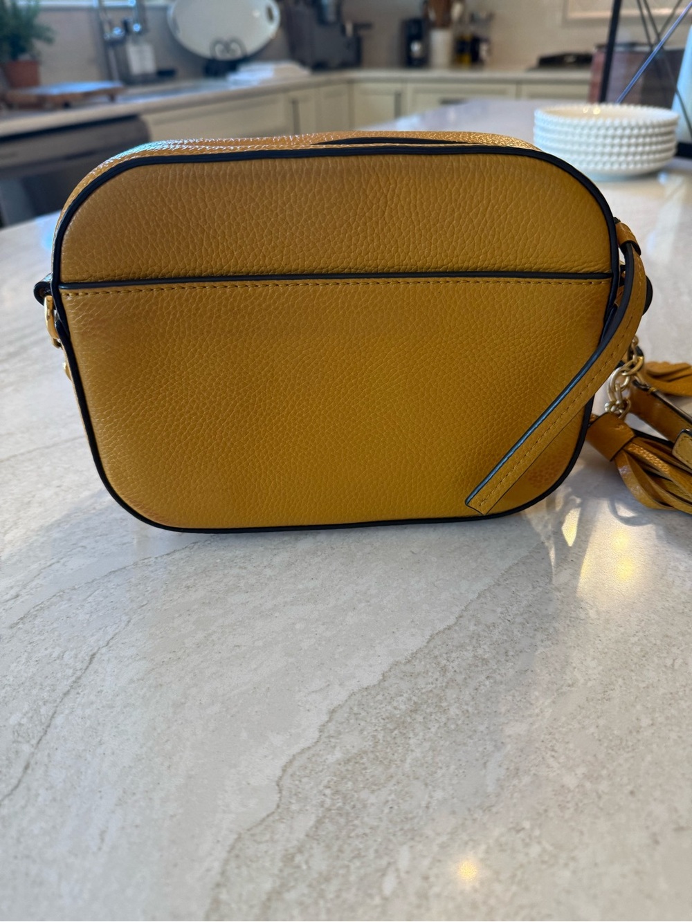 Tory Burch Mcgraw crossbody 💗 - Picture 2 of 5